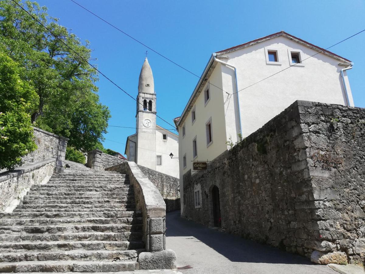 Apartmaji In Sobe Odlicna Hisa Štanjel Dış mekan fotoğraf
