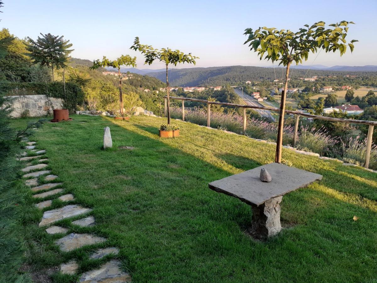 Apartmaji In Sobe Odlicna Hisa Štanjel Dış mekan fotoğraf